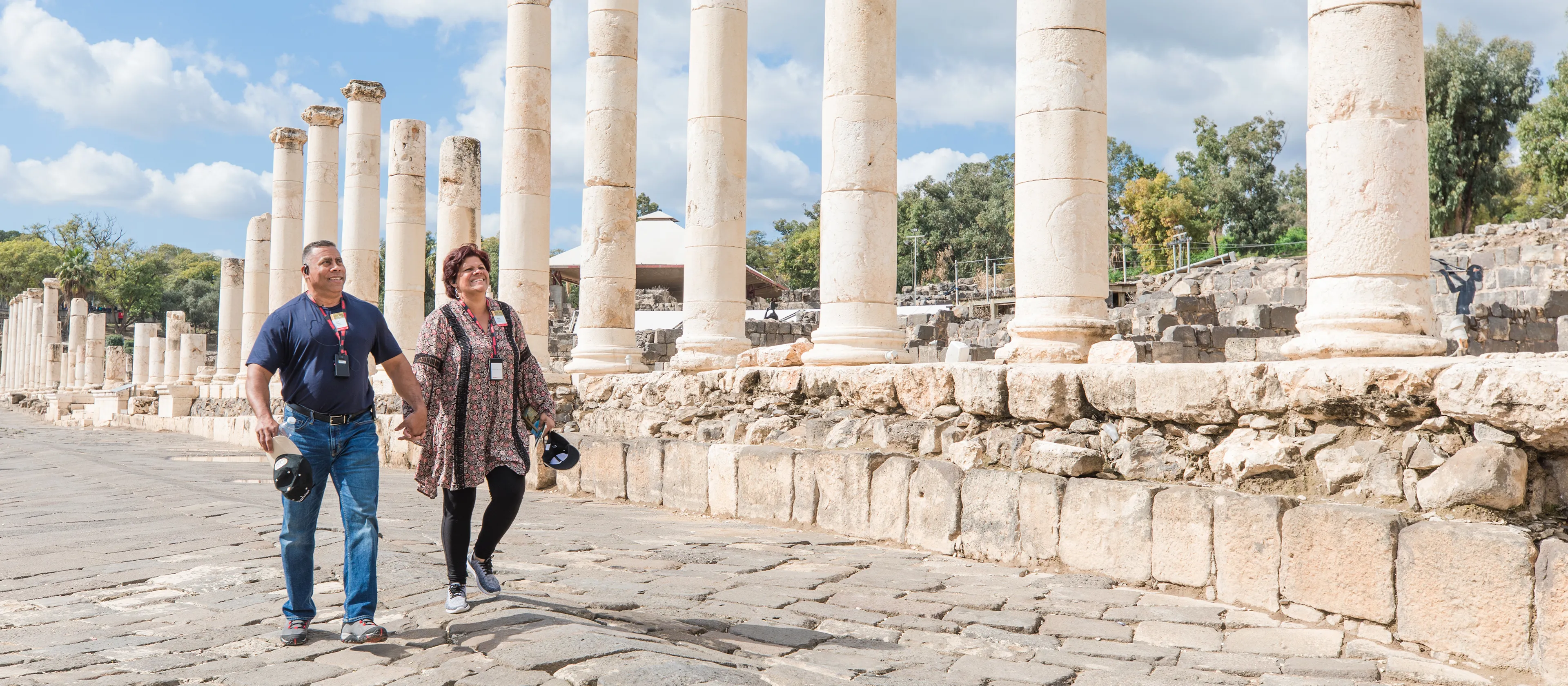 Shalom Tours – Walk in the footsteps of history