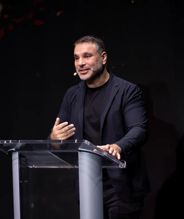 Amir Tsarfati