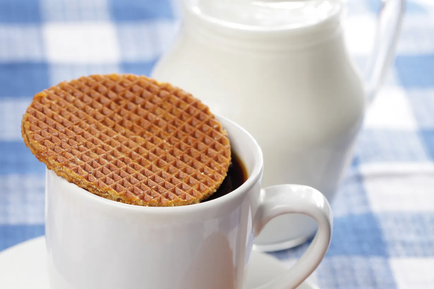 Crisp stroopwafel with a warm beverage