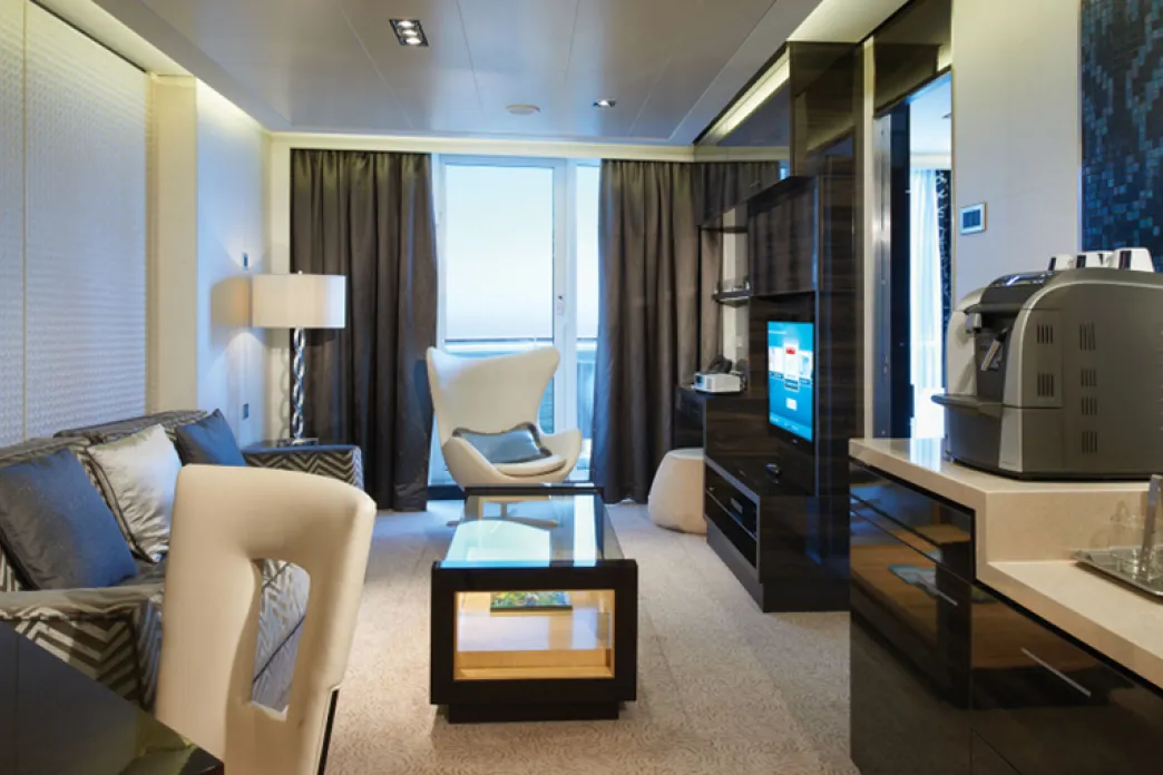 Norwegian Cruise Line Breakaway - The Haven Deluxe Owner's Suite